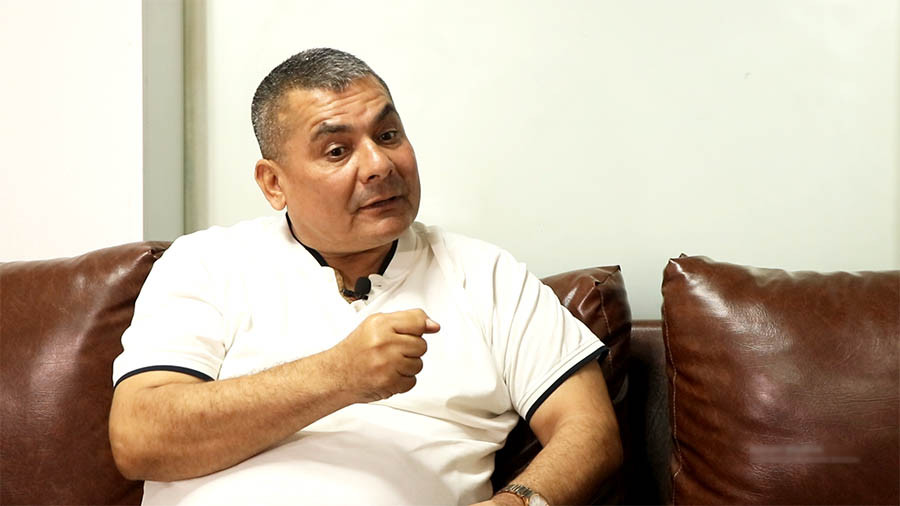 मेडीकल व्यबसायि दुर्गा प्रसाईं प्रहरीको फन्दामा