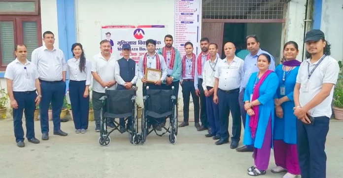 Wheelchair-Handover-1536x799