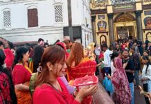 साउनको पहिलो सोमबार पशुपतिमा भक्तजनहरुको अपार घुइँचोः सदस्य सचिव र्तिथश्रेष्ठ